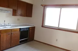 3950 N 68th St, Milwaukee, WI 53216 - Photo 37