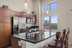 141 Main St, Racine, WI 53403 - Photo 11