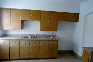 2411 W Mitchell St, Milwaukee, WI 53204 - Photo 23