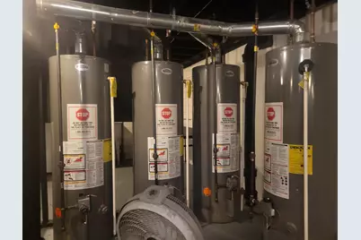 2411 W Mitchell St #2413, Milwaukee, WI 53204 - Photo 11