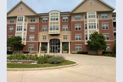4110 S Lake Dr #244, Saint Francis, WI 53235 - Photo 1
