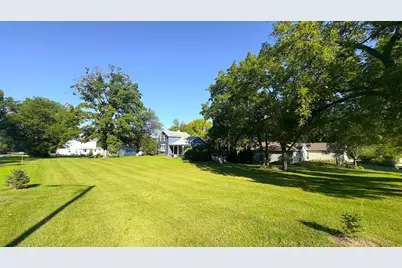 320 W 2nd St, Marquette, WI 53947 - Photo 15