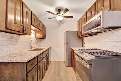 1321 W Main St #310, Lake Geneva, WI 53147 - Photo 5