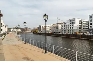 1902 N Commerce St, Milwaukee, WI 53212 - Photo 23