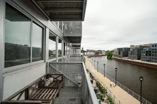 1902 N Commerce St, Milwaukee, WI 53212 - Photo 17