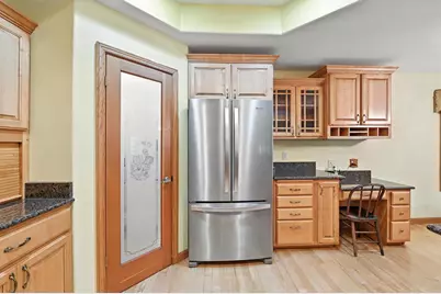 520  Bayberry Ln, Slinger, WI 53086 - Photo 13