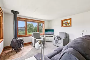 N64W20755 Mill Rd, Menomonee Falls, WI 53051 - Photo 7