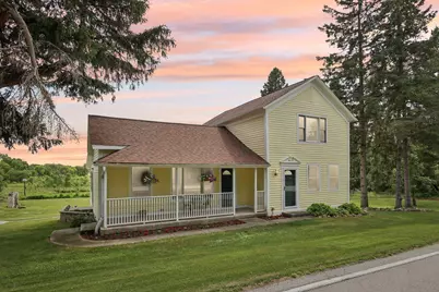 N64W20755  Mill Rd, Menomonee Falls, WI 53051 - Photo 5