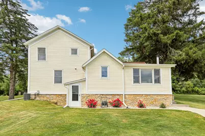 N64W20755  Mill Rd, Menomonee Falls, WI 53051 - Photo 49