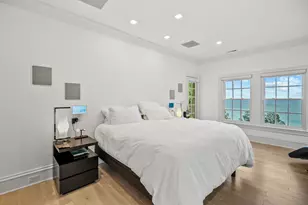 6920 N Barnett Ln, Fox Point, WI 53217 - Photo 71