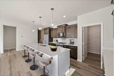 394  Sandy Cir, Pewaukee, WI 53072 - Photo 13