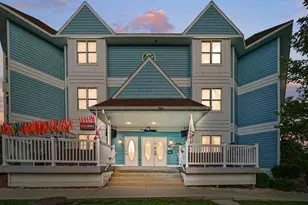 123 Center St, Lake Geneva, WI 53147 - Photo 1