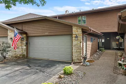 1075  Lauderdale -, Onalaska, WI 54650 - Photo 1