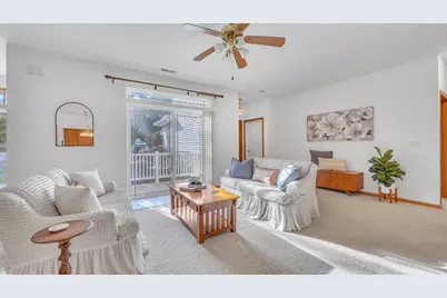 4039  Hazelnut Ct, Sheboygan, WI 53081 - Photo 5