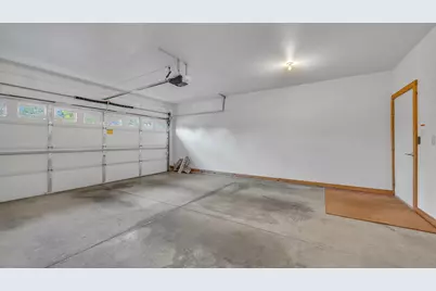 4039  Hazelnut Ct, Sheboygan, WI 53081 - Photo 19