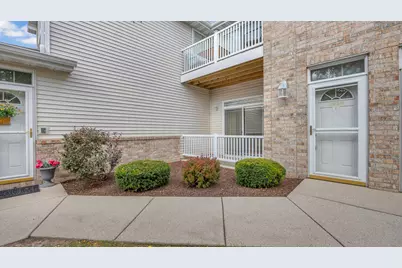 4039  Hazelnut Ct, Sheboygan, WI 53081 - Photo 1