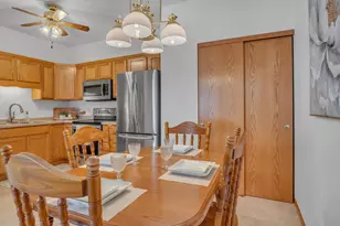 4039 Hazelnut Ct, Sheboygan, WI 53081 - Photo 9