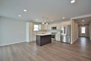 1121 Elderberry Rd, Oconomowoc, WI 53066 - Photo 17