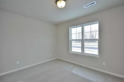 1121  Elderberry Rd, Oconomowoc, WI 53066 - Photo 7