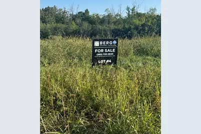 N51W18938  Quietwood Dr #Lt4, Menomonee Falls, WI 53051 - Photo 3