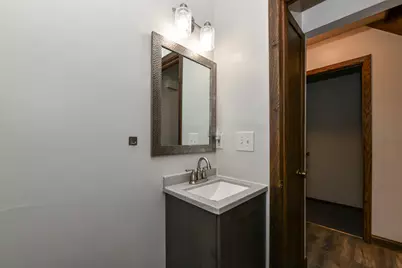 4844 S 19th St, Milwaukee, WI 53221 - Photo 15