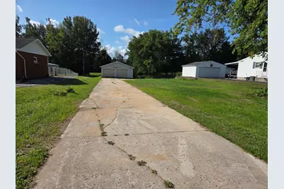 420 E Church St, Mishicot, WI 54228 - Photo 1