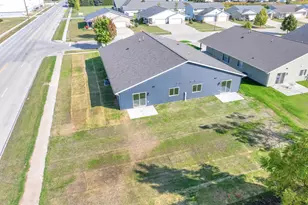 2100 S 21st St, Manitowoc, WI 54220 - Photo 41