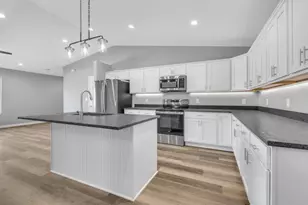 2100 S 21st St, Manitowoc, WI 54220 - Photo 35