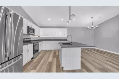 2100 S 21st St, Manitowoc, WI 54220 - Photo 35