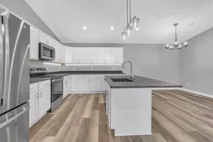 2100 S 21st St, Manitowoc, WI 54220 - Photo 35