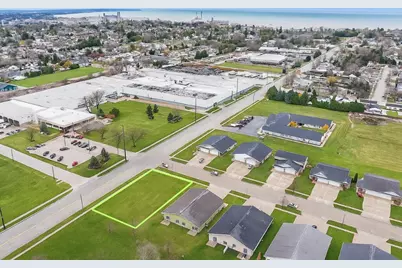 2100 S 21st St, Manitowoc, WI 54220 - Photo 27