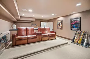 2730 E Menlo Blvd, Shorewood, WI 53211 - Photo 35