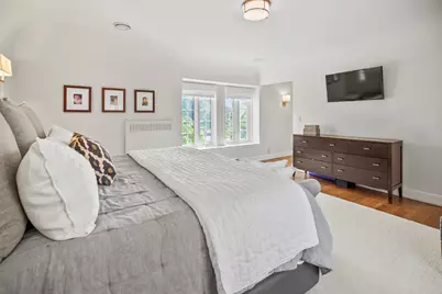 2730 E Menlo Blvd, Shorewood, WI 53211 - Photo 23