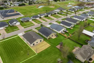 2102 S 21st St, Manitowoc, WI 54220 - Photo 23