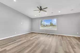 2102 S 21st St, Manitowoc, WI 54220 - Photo 31