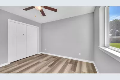 2102 S 21st St, Manitowoc, WI 54220 - Photo 19