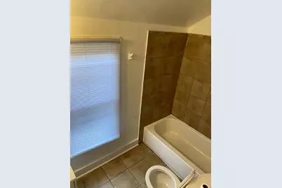 4006 N 41st St #4008, Milwaukee, WI 53216 - Photo 5