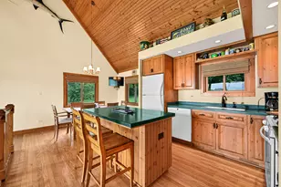 N6993 Oakwood Rd, Richmond, WI 53190 - Photo 13