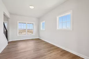 509 Barnum Ln, Delavan, WI 53115 - Photo 5