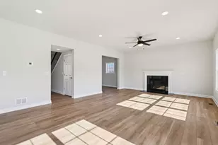 509 Barnum Ln, Delavan, WI 53115 - Photo 7