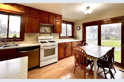 14801  60th St, Kenosha, WI 53104 - Photo 5