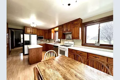 14801  60th St, Kenosha, WI 53104 - Photo 3