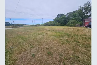 3128  85th St, Kenosha, WI 53142 - Photo 1