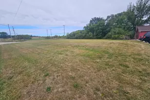 3128 85th St, Kenosha, WI 53142 - Photo 1