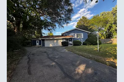 4940  Flambeau Dr, Racine, WI 53406 - Photo 3