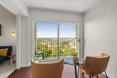 2525 S Shore Dr #14C, Milwaukee, WI 53207 - Photo 33