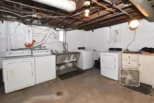 2218 E Eden Pl, Saint Francis, WI 53235 - Photo 19