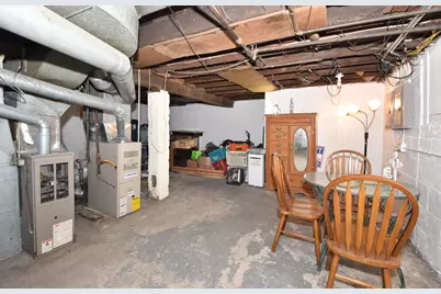 2218 E Eden Pl, Saint Francis, WI 53235 - Photo 21