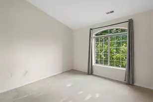 13050 W Bluemound Rd, Elm Grove, WI 53122 - Photo 15