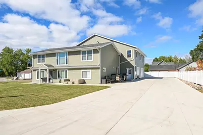 7134 N Tichigan Rd, Racine, WI 53185 - Photo 3